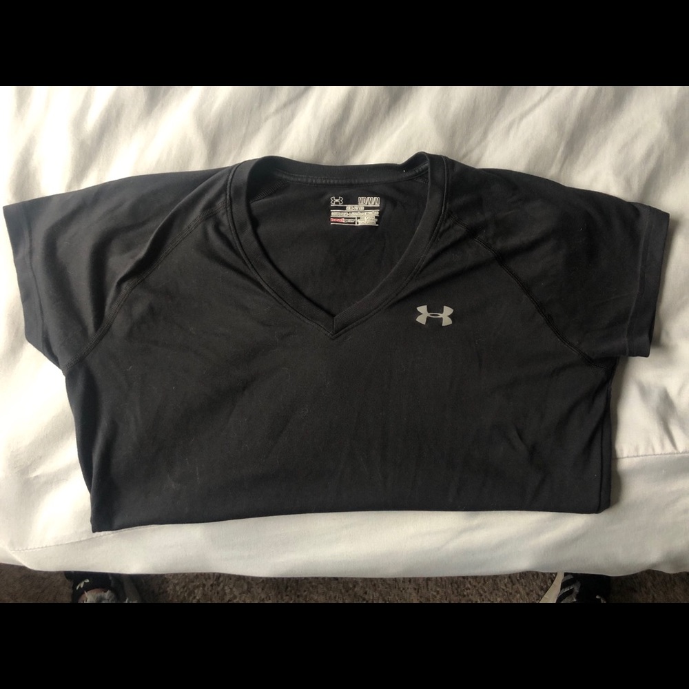 Ladies Under Armour V neck